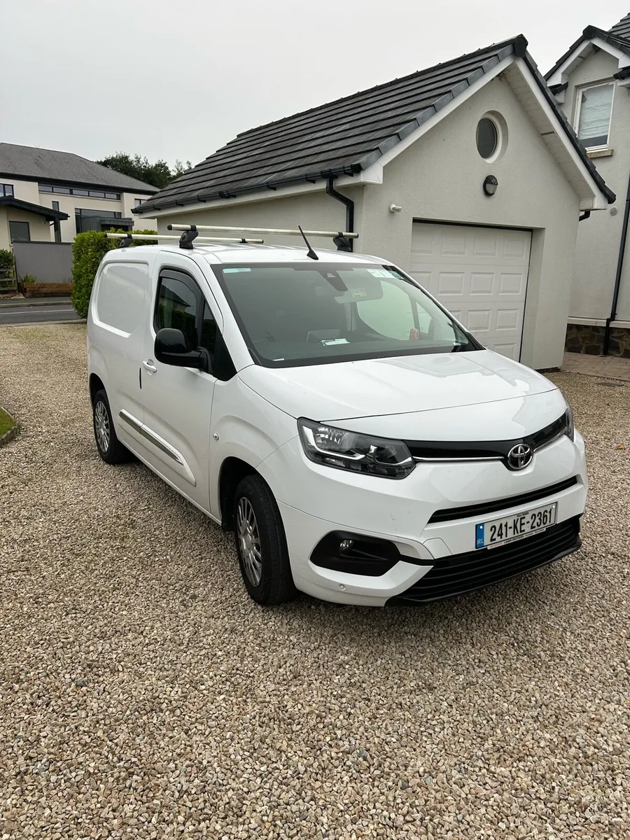 Toyota proace city - Image 2