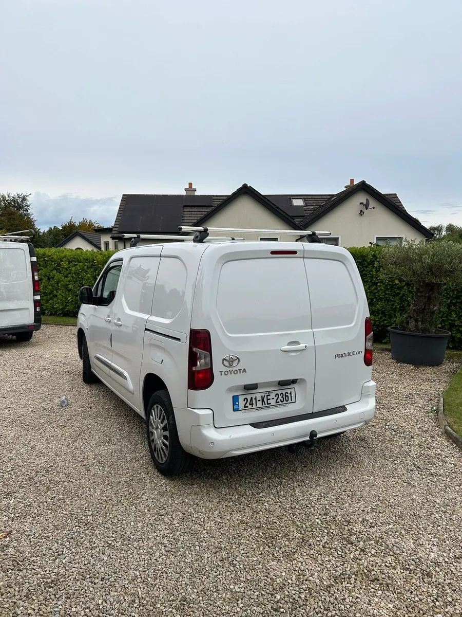 Toyota proace city - Image 4