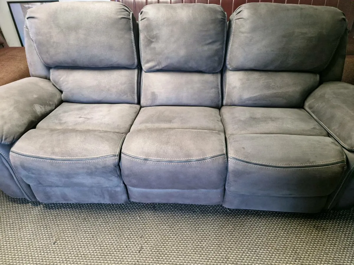 Sofa - Image 3