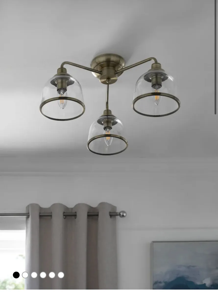 Light fixture - Image 1