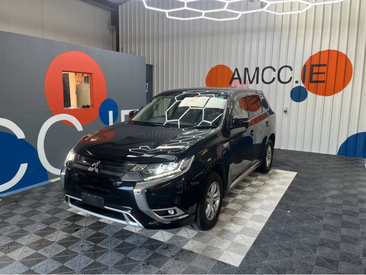 Mitsubishi Outlander 2020 MITSUBISHI OUTLANDER PHE - Image 3