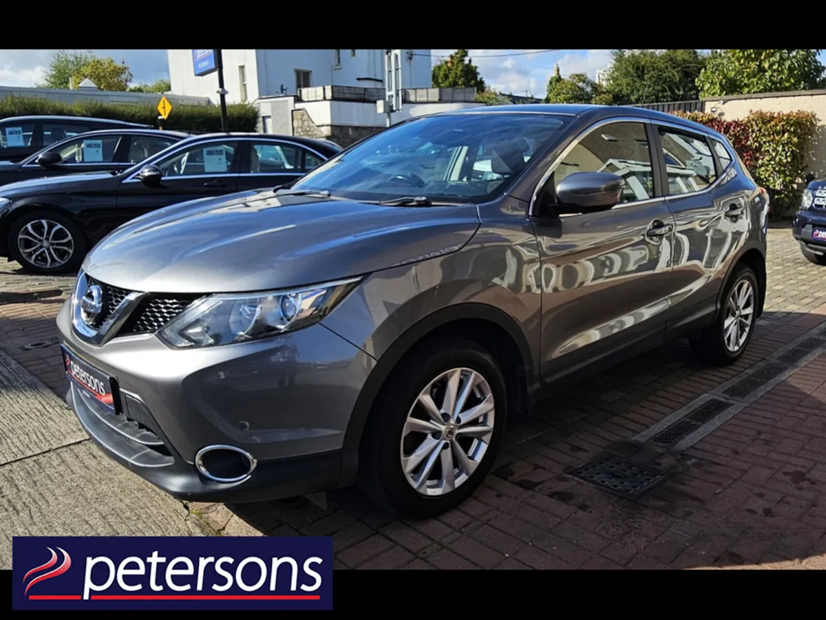 Nissan Qashqai 1.5 SV SAFETY PK + CON CONNECT 4DR - Image 4
