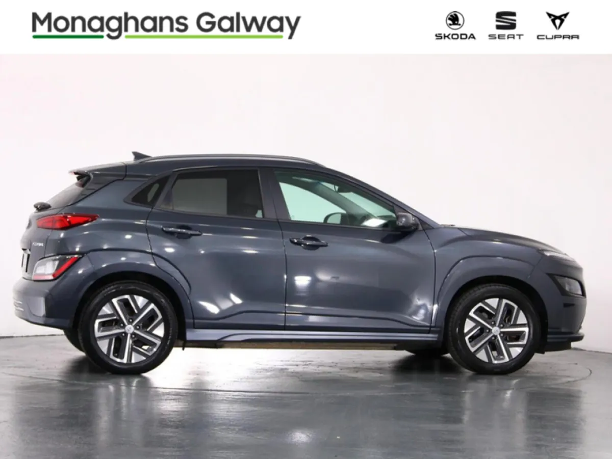 Hyundai KONA KAUAI PREMIUM 64 5DR AUTO - Image 3