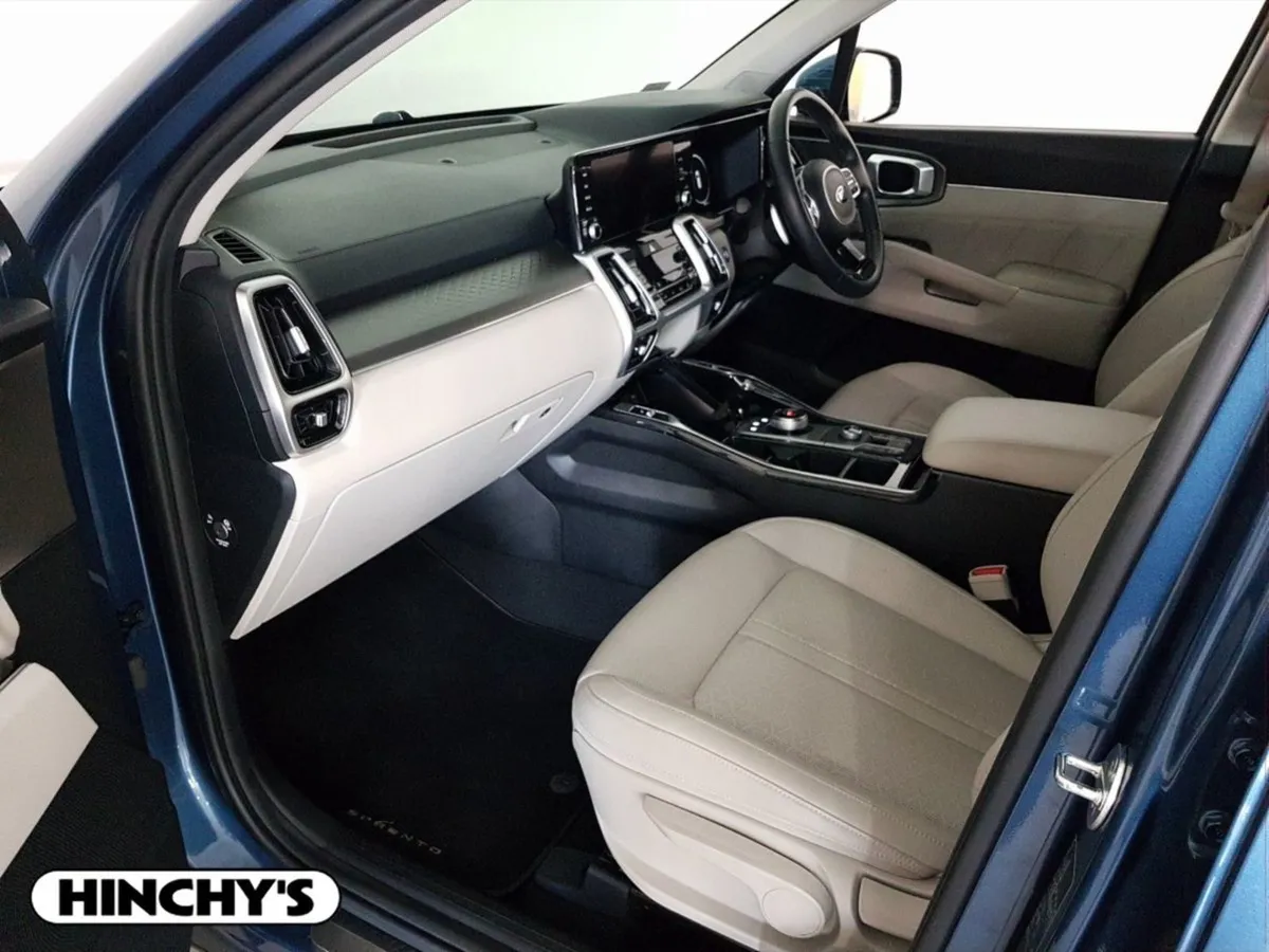 Kia Sorento 1.6 Phev K3 4X4 7 Seats - Image 4