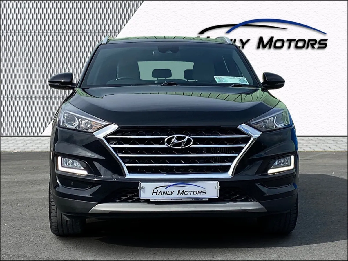 Hyundai Tucson IX35 EXECUTIVE PLUS 5DR - Image 2