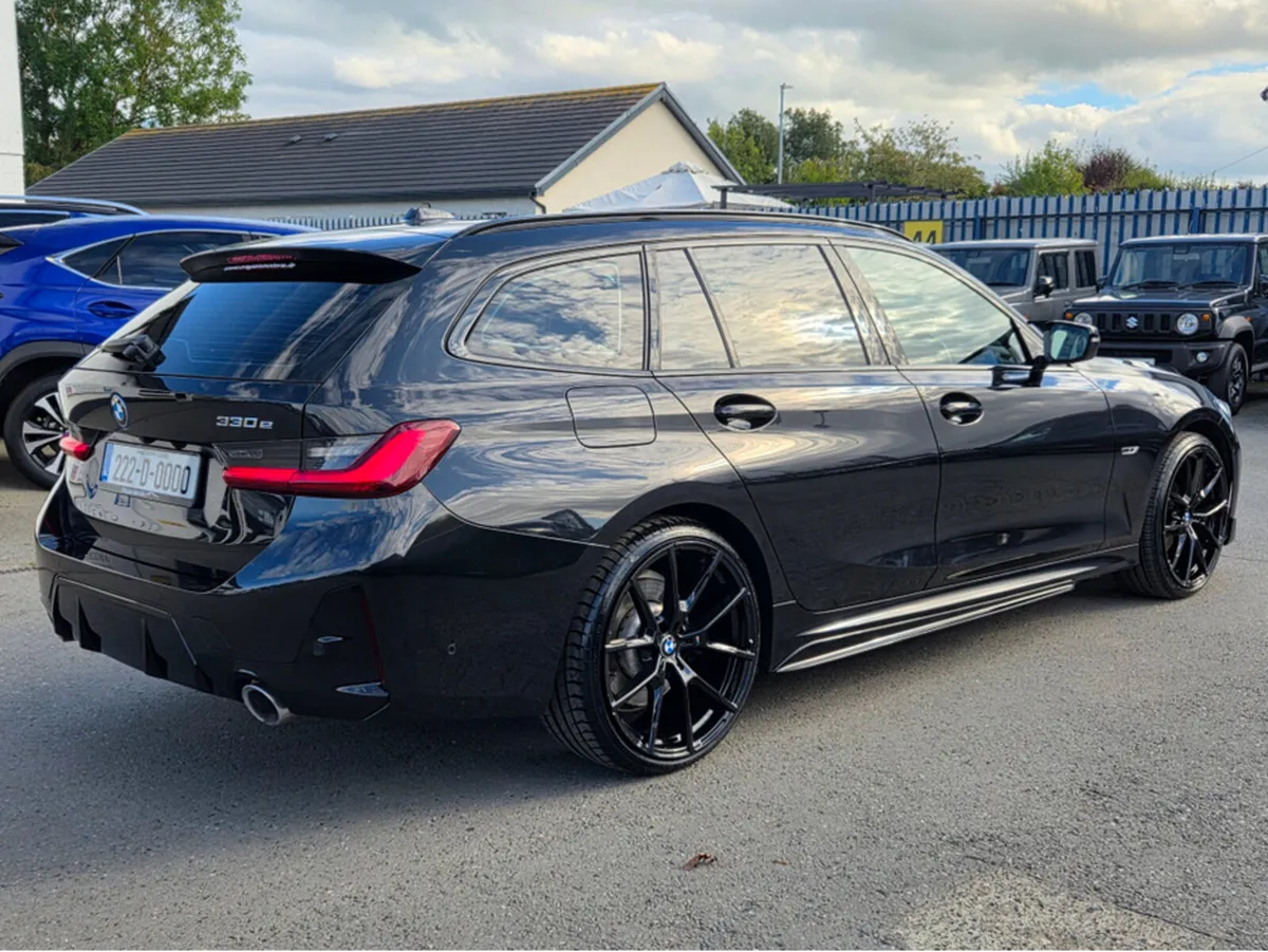 BMW 3-Series **NEW MODEL** M-SPORT M-PERFORMANCE T - Image 3