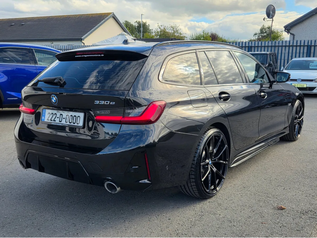 BMW 3-Series **NEW MODEL** M-SPORT M-PERFORMANCE T - Image 4