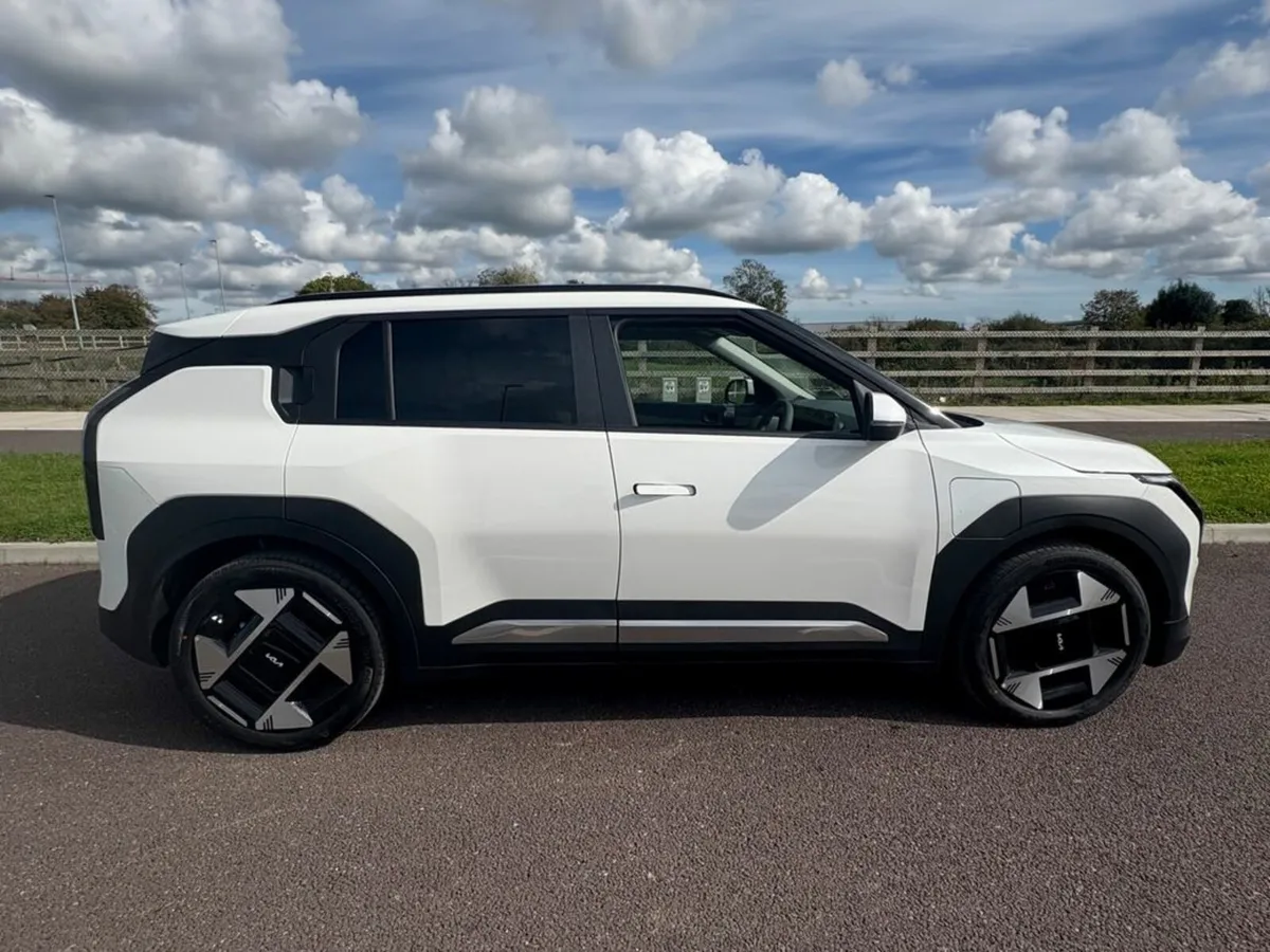 Kia EV3 order now 252 EV3 Earth K3 Long Range Fina - Image 3