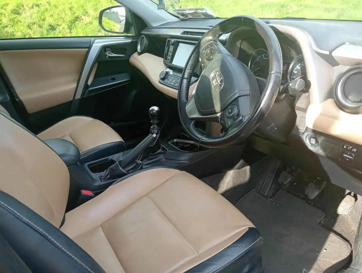 2016 toyota rave 4 jeep nct 05/26  READ ADD - Image 2