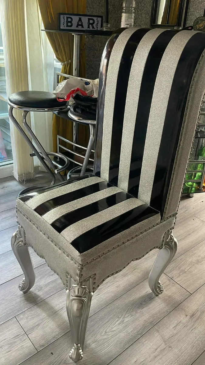 Dining  chairs