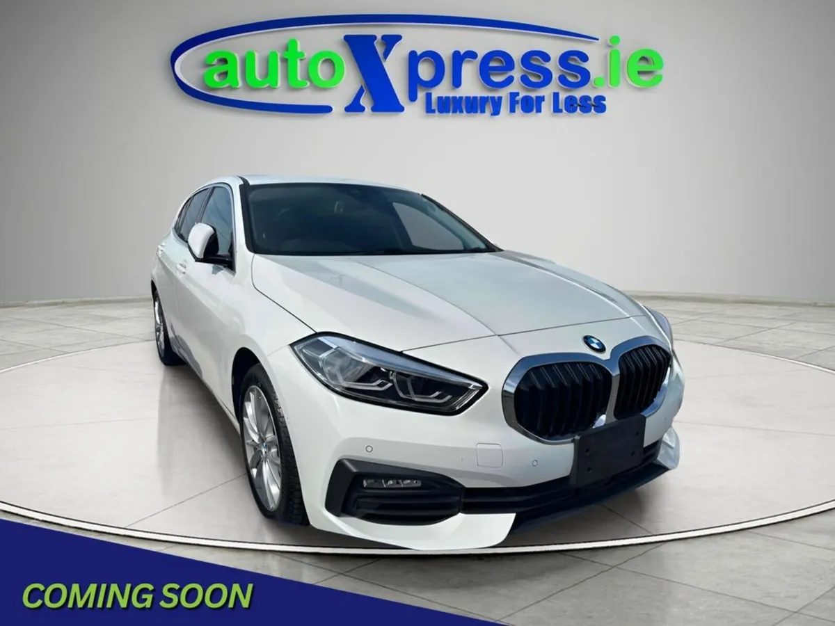 BMW 1-Series 2.0 D Automatic, Reversing camera - Image 1