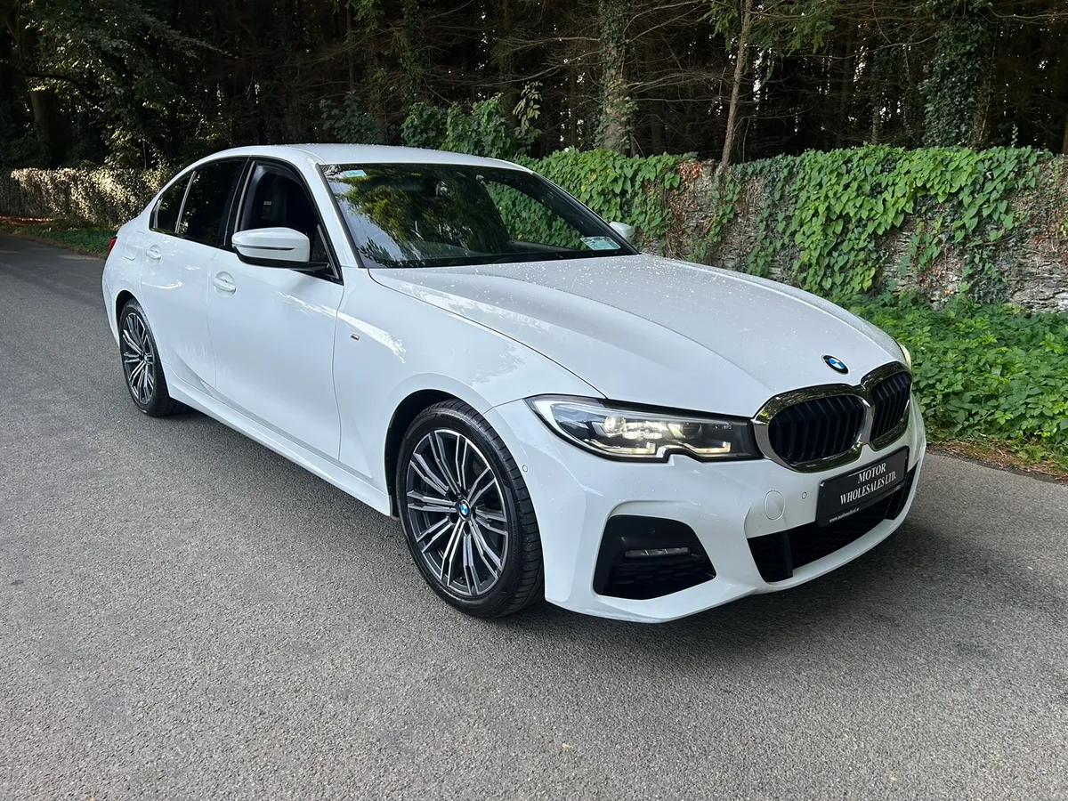 191 BMW 320D M SPORT BIG SPEC MINERAL WHITE - Image 1