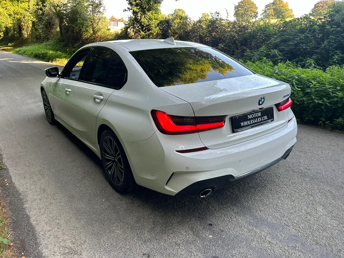 191 BMW 320D M SPORT BIG SPEC MINERAL WHITE - Image 2
