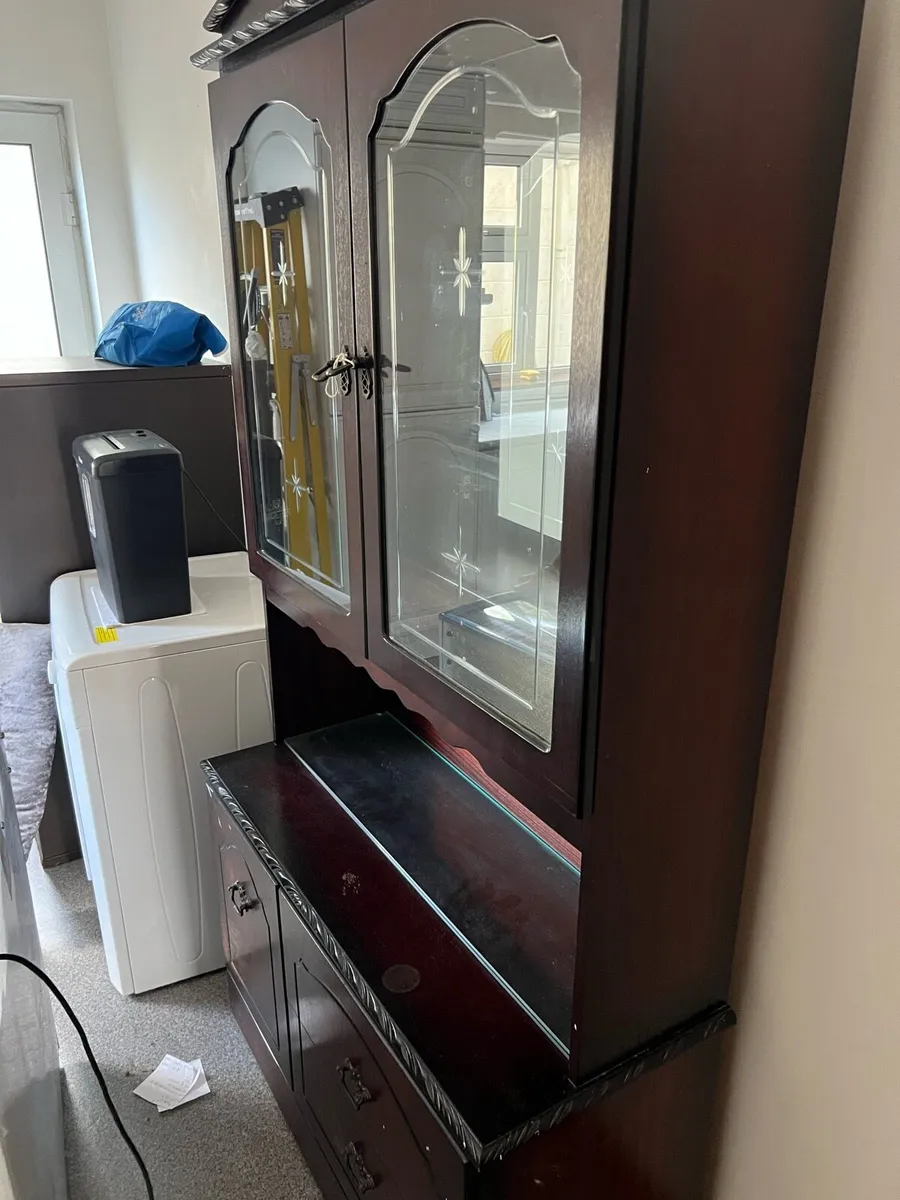 Glass Cabinet - Image 4