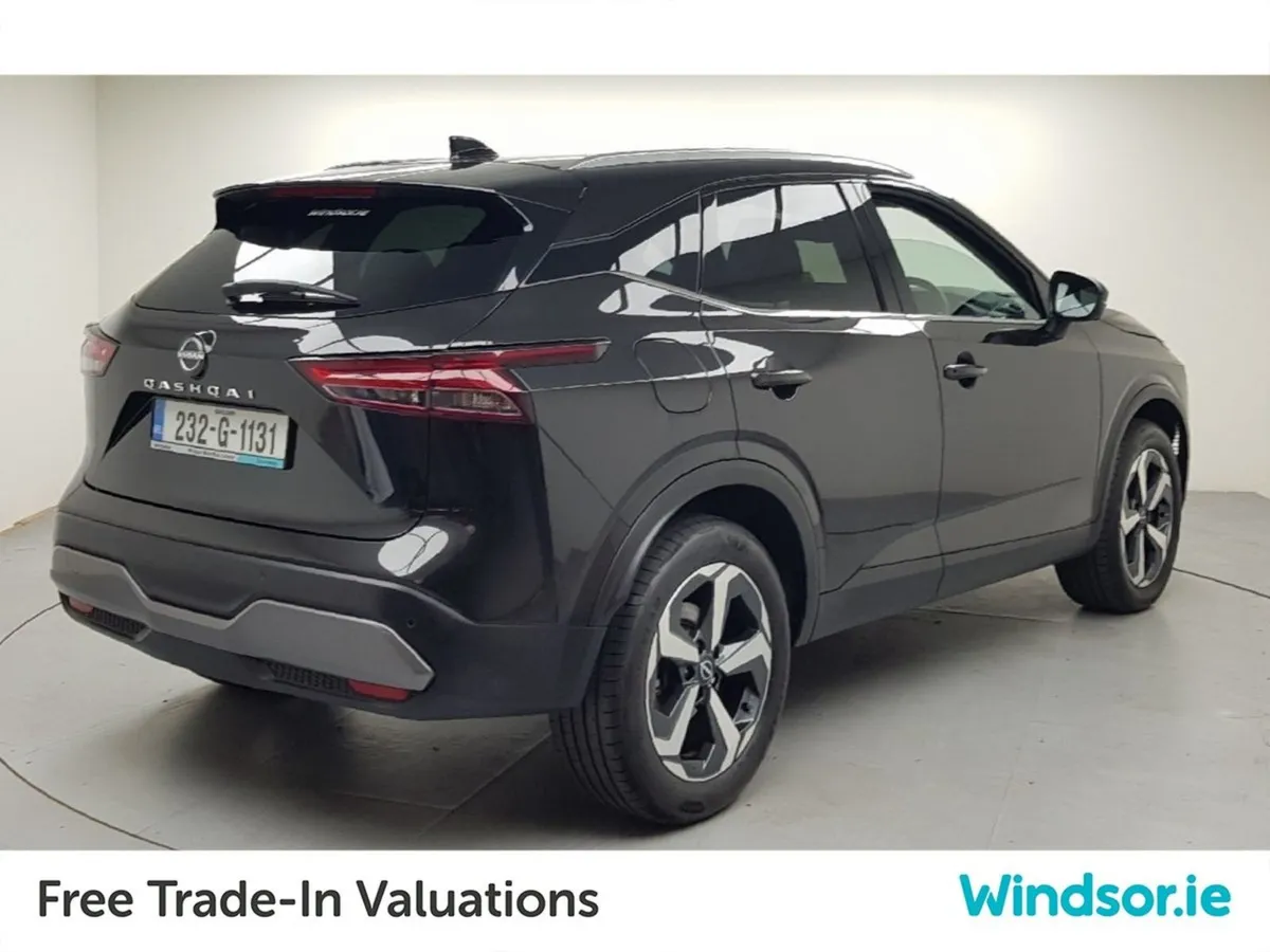 Nissan QASHQAI 1.3 PET Mild Hybrid SV Premium CVT - Image 2
