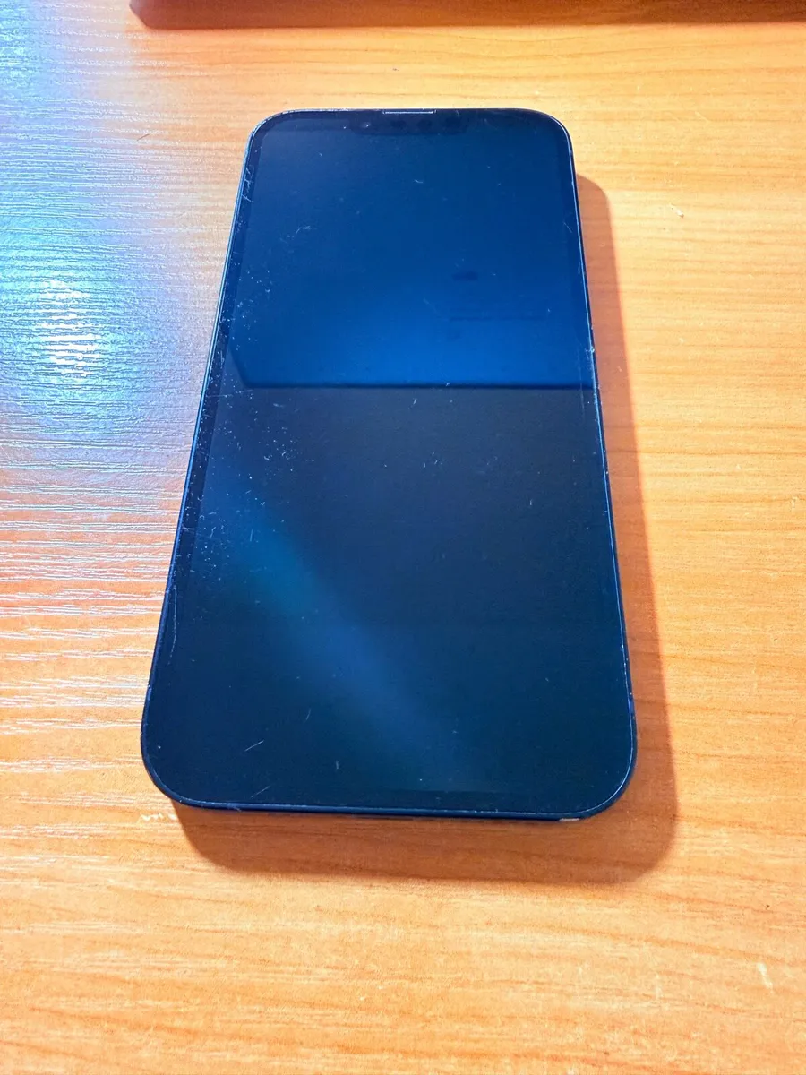 iPhone 13 unlocked - Image 1