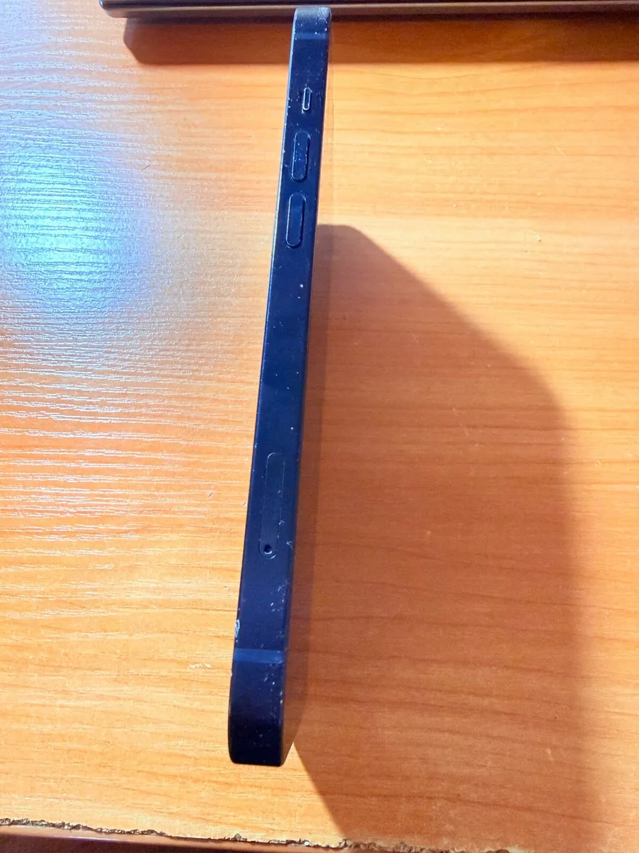 iPhone 13 unlocked - Image 4