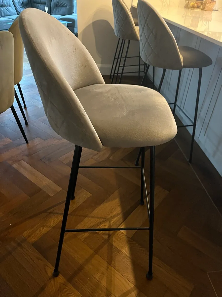 Kitchen bar stools - Image 2