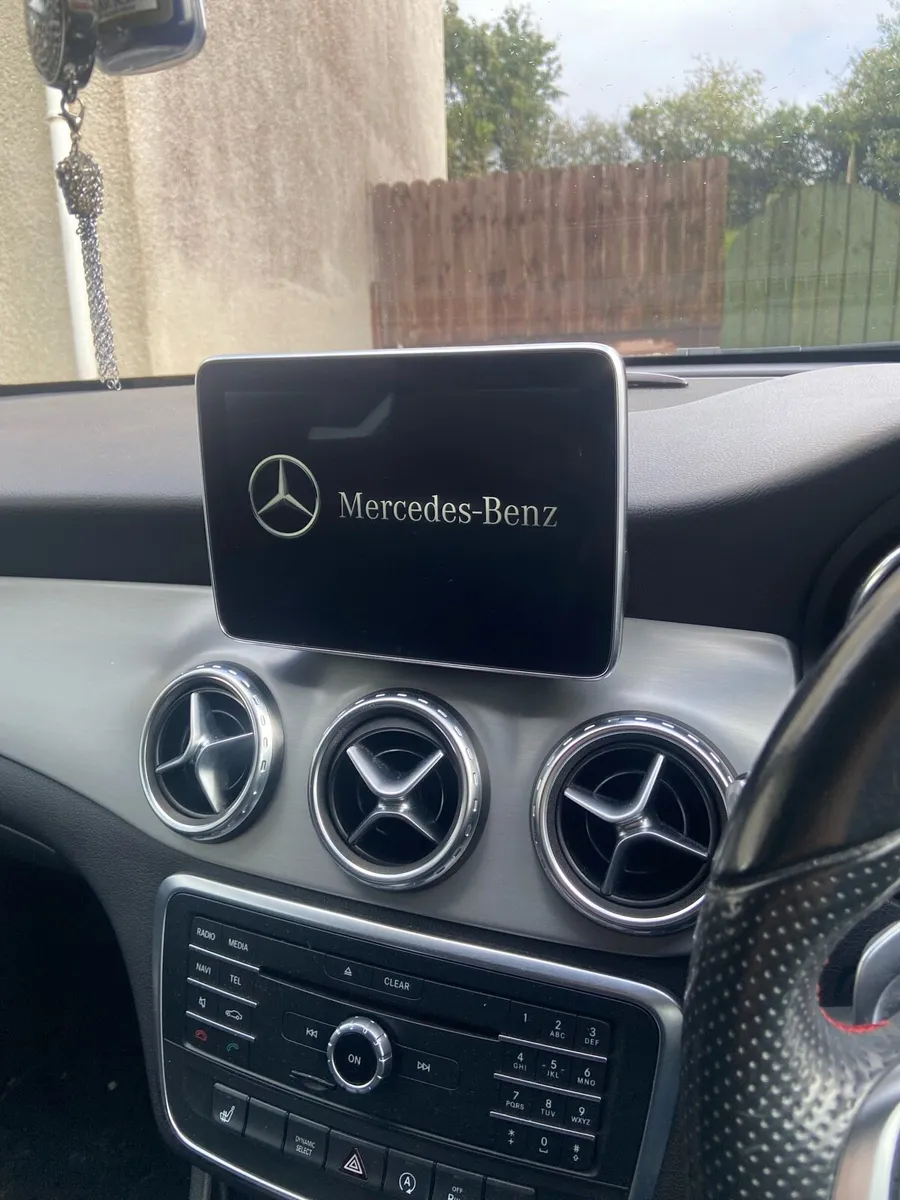 Mercedes Benz GLA - Image 4