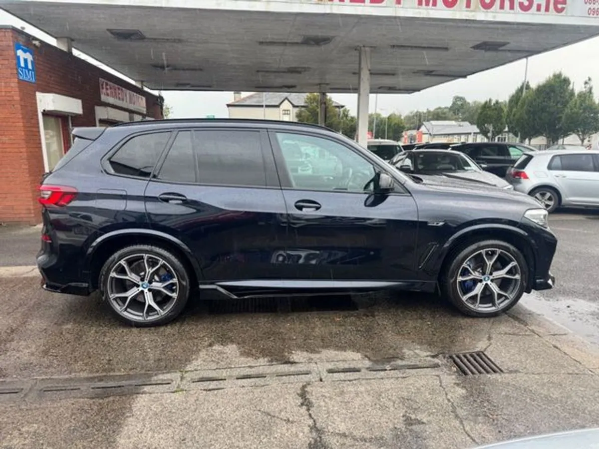 BMW X5 Xdrive45e M Sport - Image 2