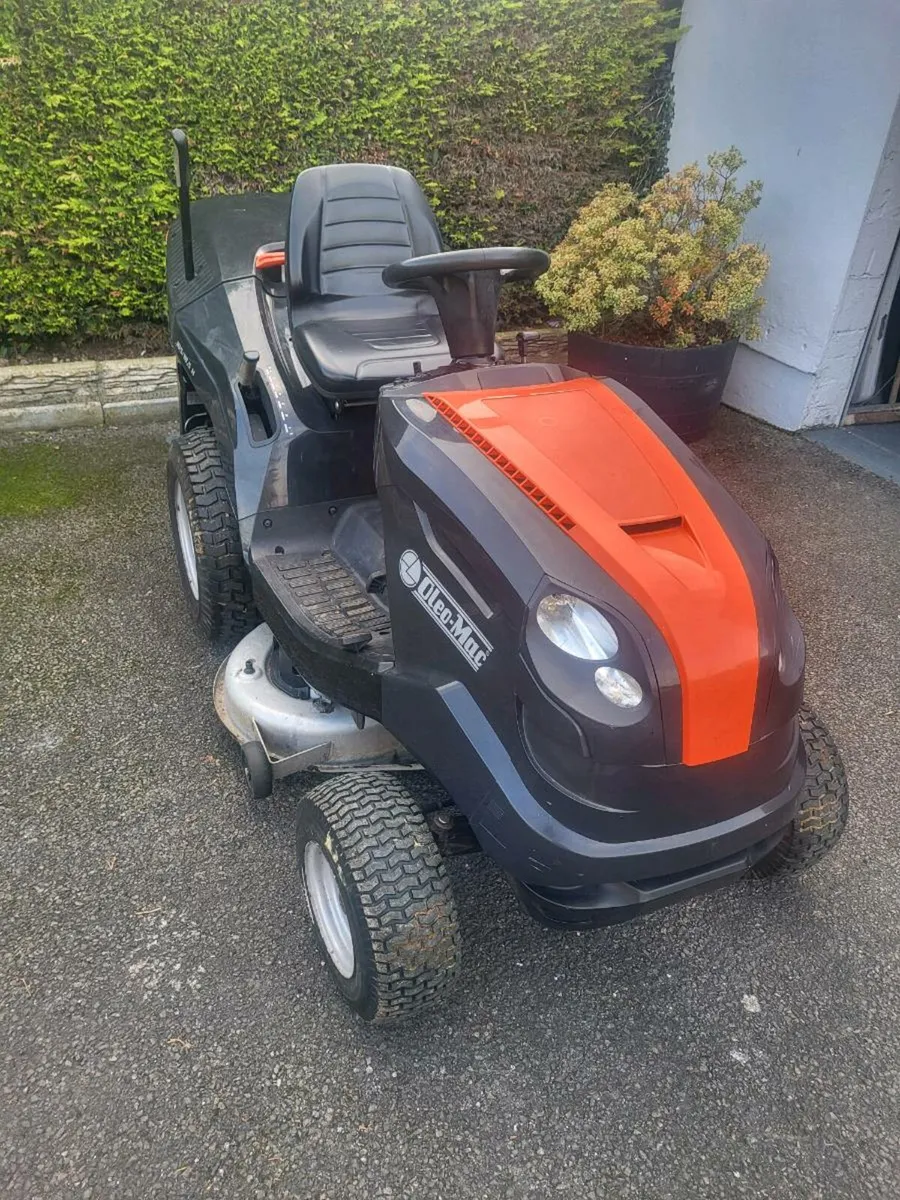 19hp ride on mower - Image 1