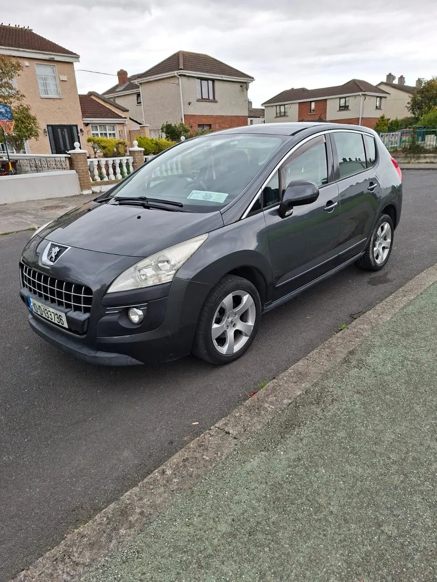 Peugeot 3008 2010 - Image 1