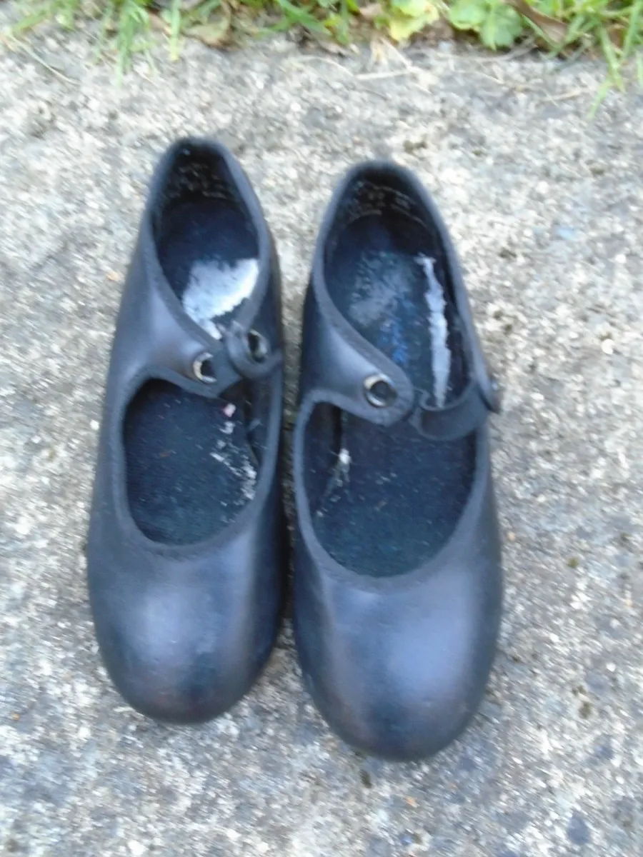 Child tap shoes, Dance shoes, Size 10.5,Dance - Image 1
