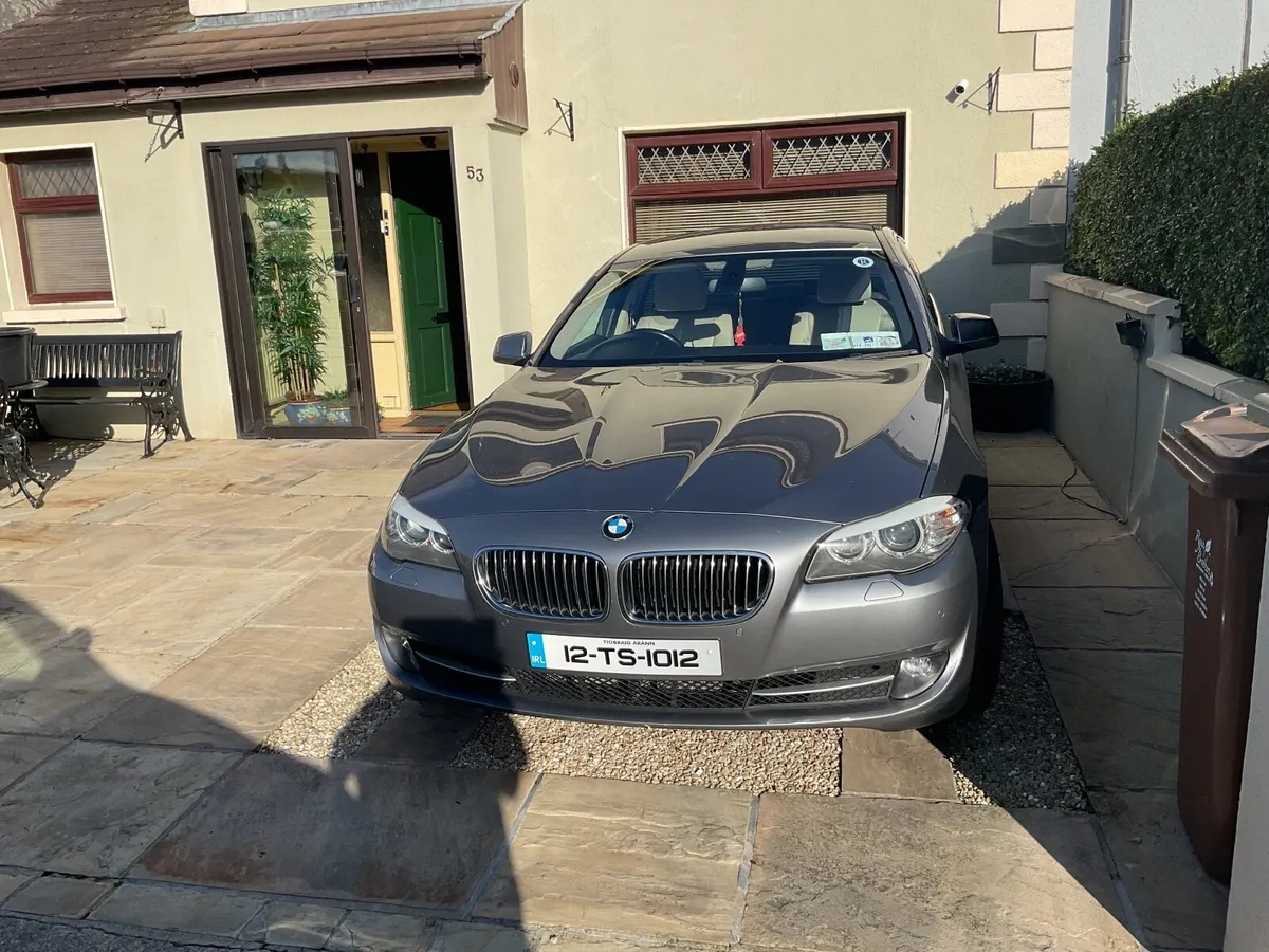 BMW 5-Series 2012 - Image 1