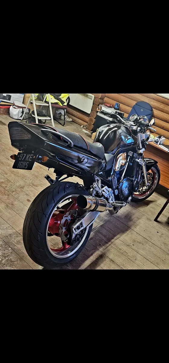Suzuki bandit - Image 1