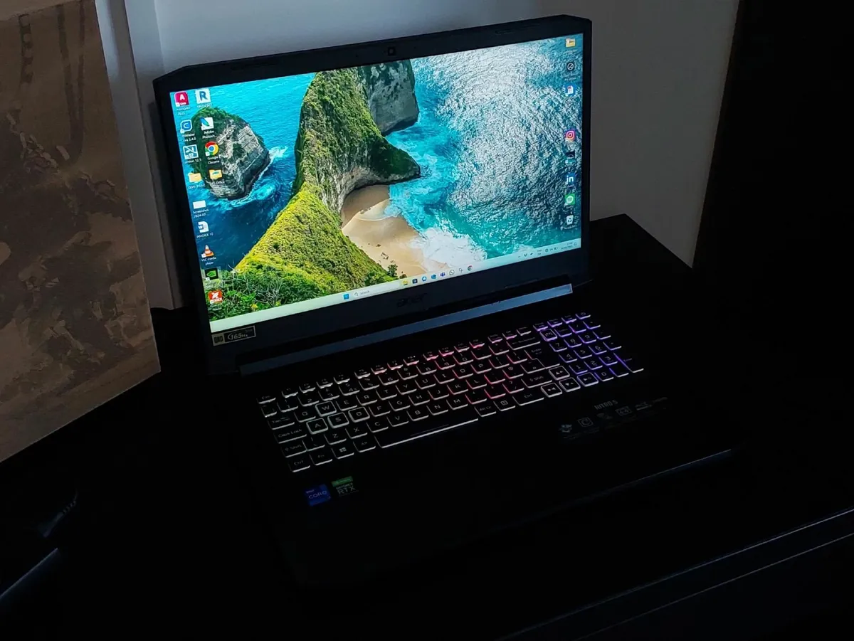 Acer Nitro 5 Laptop 17.3" - Image 3