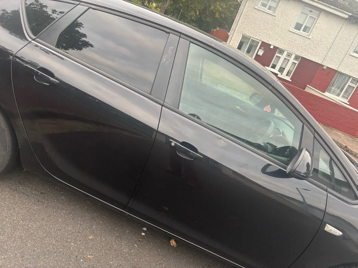Opel Astra 2012-non runner - Image 4