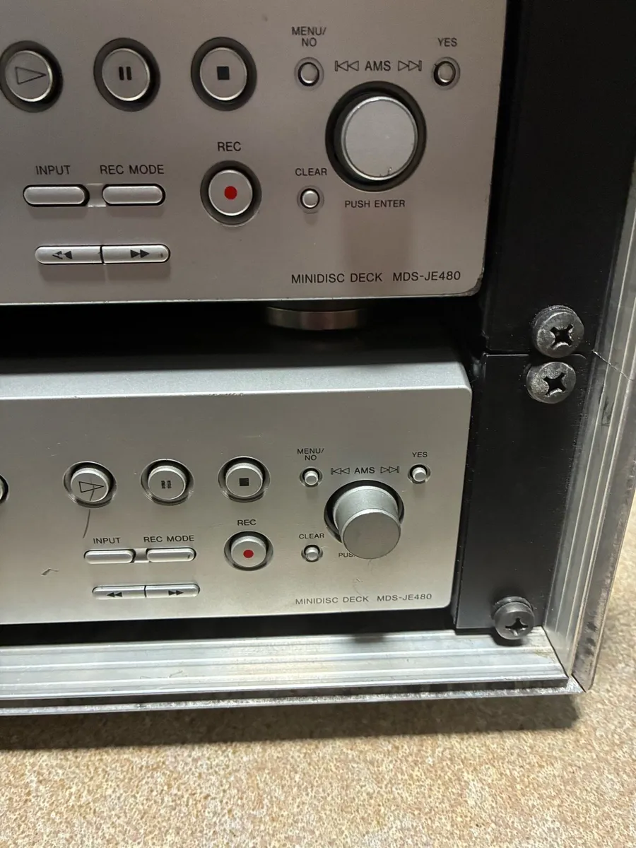 2 x Flight Cased Mini Disc Players - Image 2