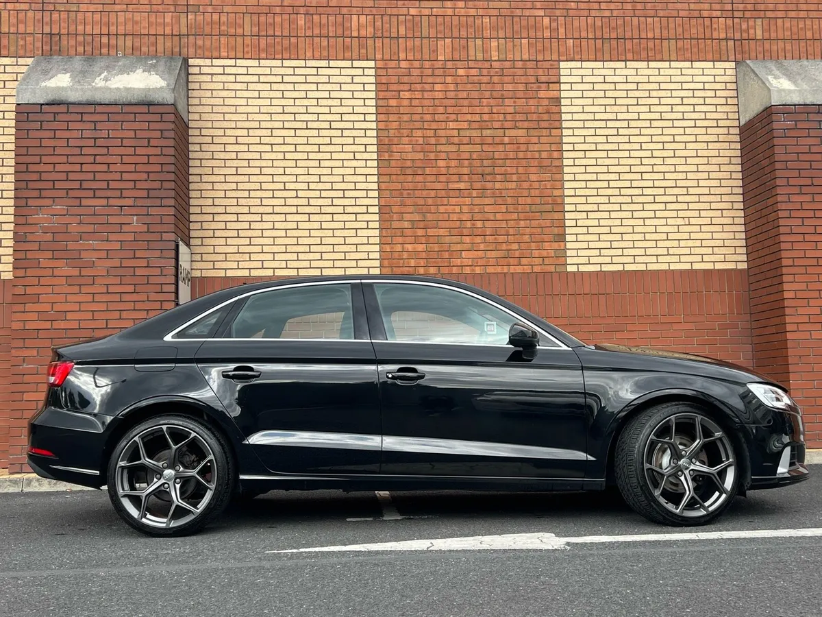 171 Audi A3 Automatic €16900 - Image 2