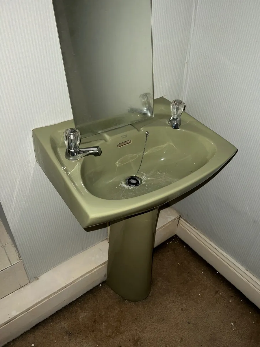 Vintage avocado green sink 1980s for sale - Image 2