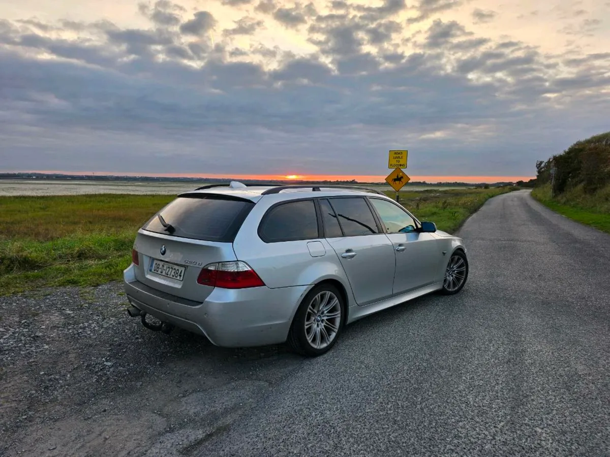 2008 BMW state e61 - Image 2