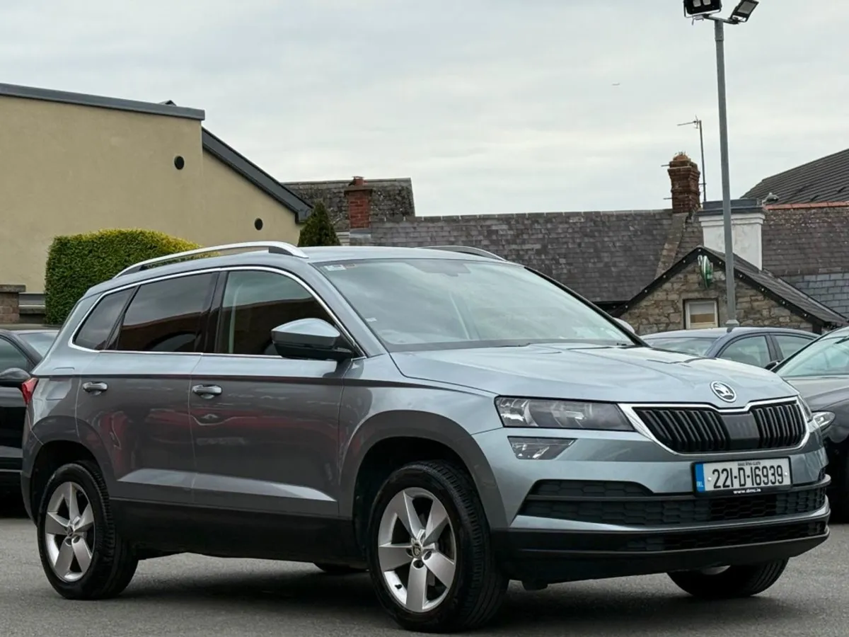 Skoda Karoq Ambition 2.0tdi 115HP  fsh - Image 3