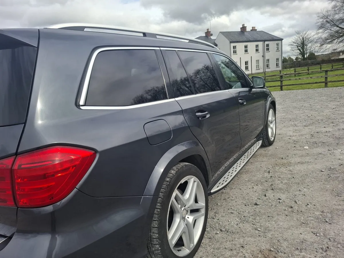 Mercedes GL350 - Image 2