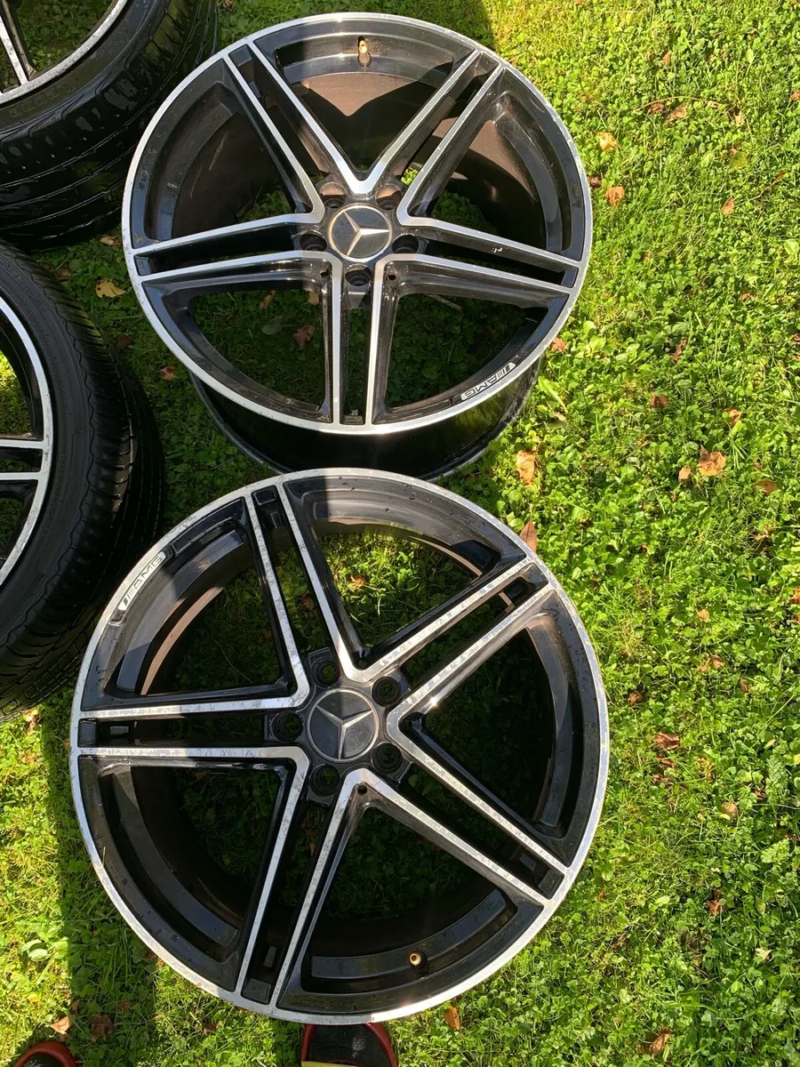 19 inch Alloy Wheels - Image 3