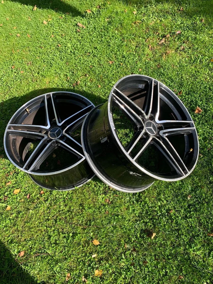 19 inch Alloy Wheels - Image 4
