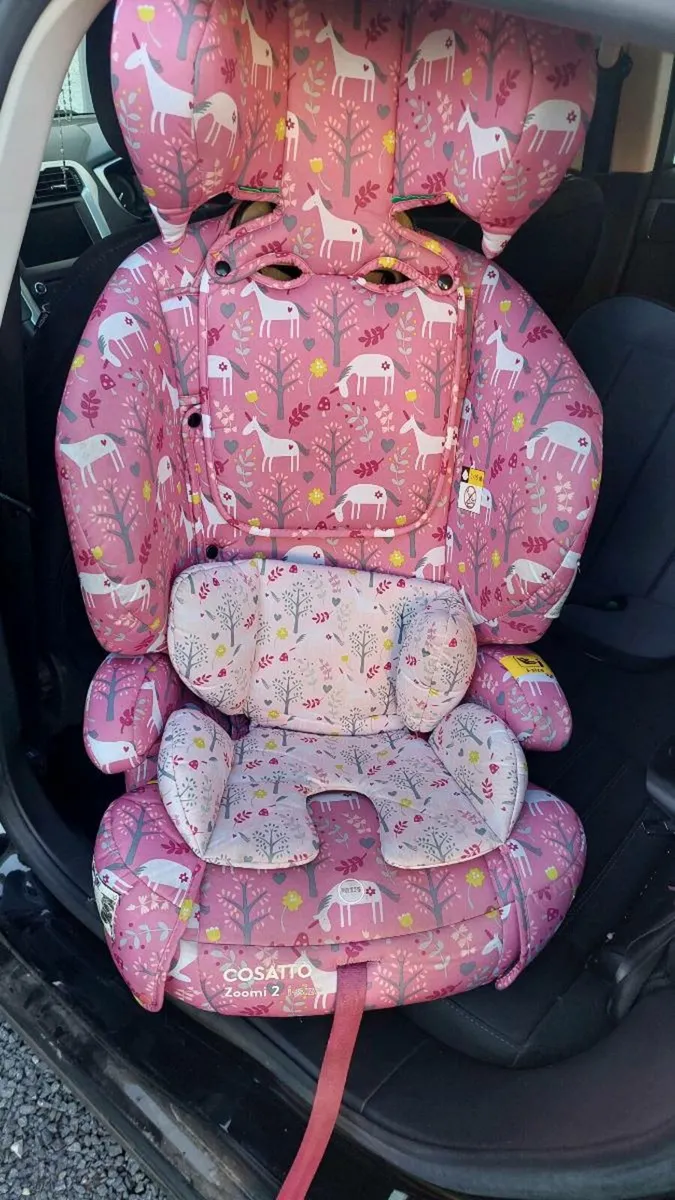 Cosatto Booster seat isofix