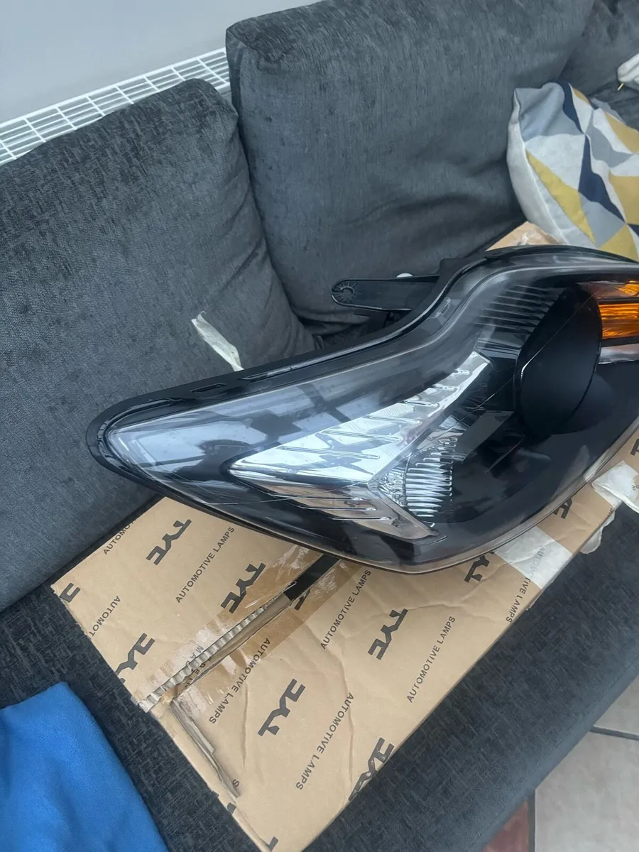 *Brand New* Ford Focus Headlamp - Image 3