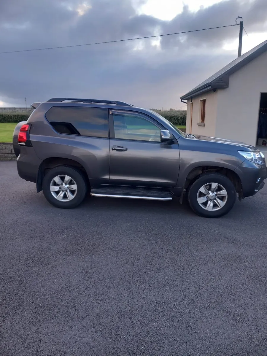Toyota Landcruiser - Image 3