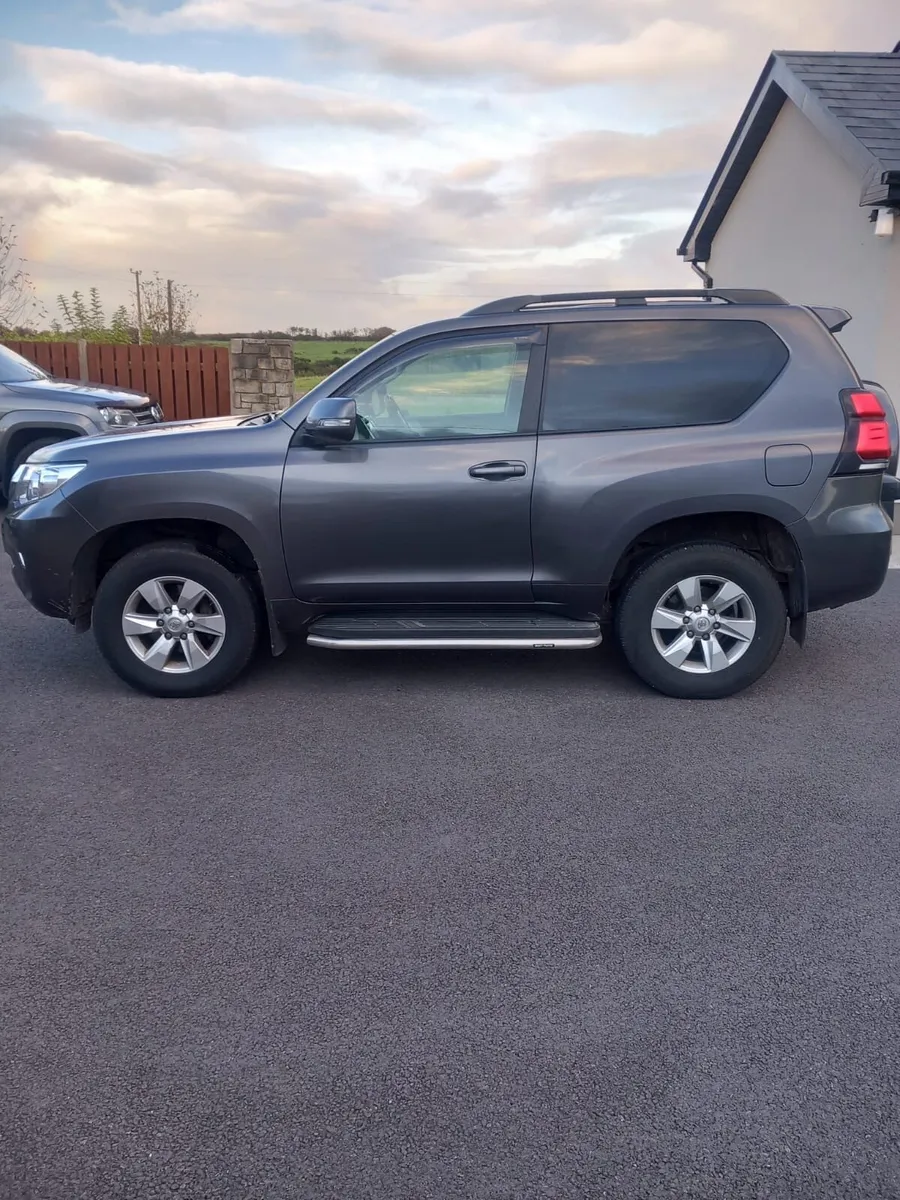 Toyota Landcruiser - Image 4