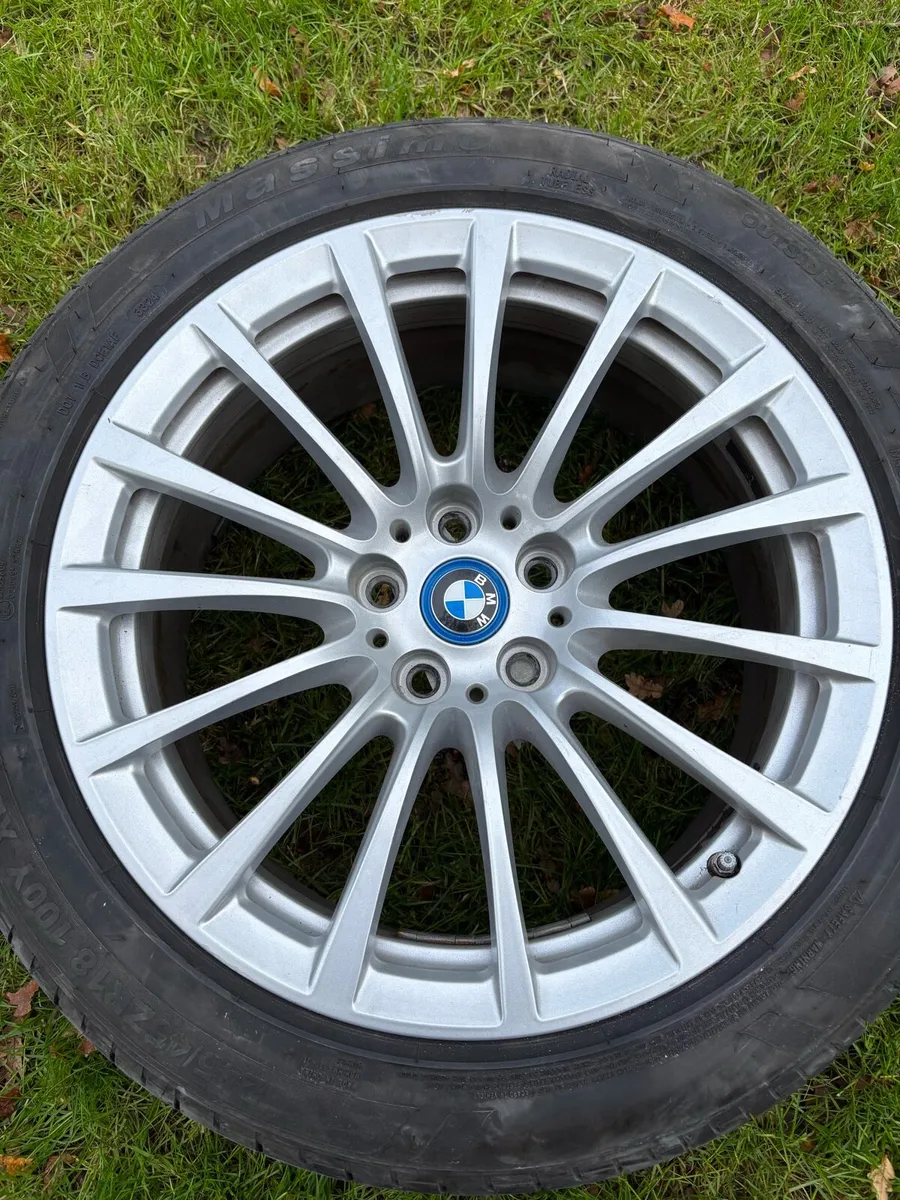 BMW GENUINE ALLOYS 18” - Image 1