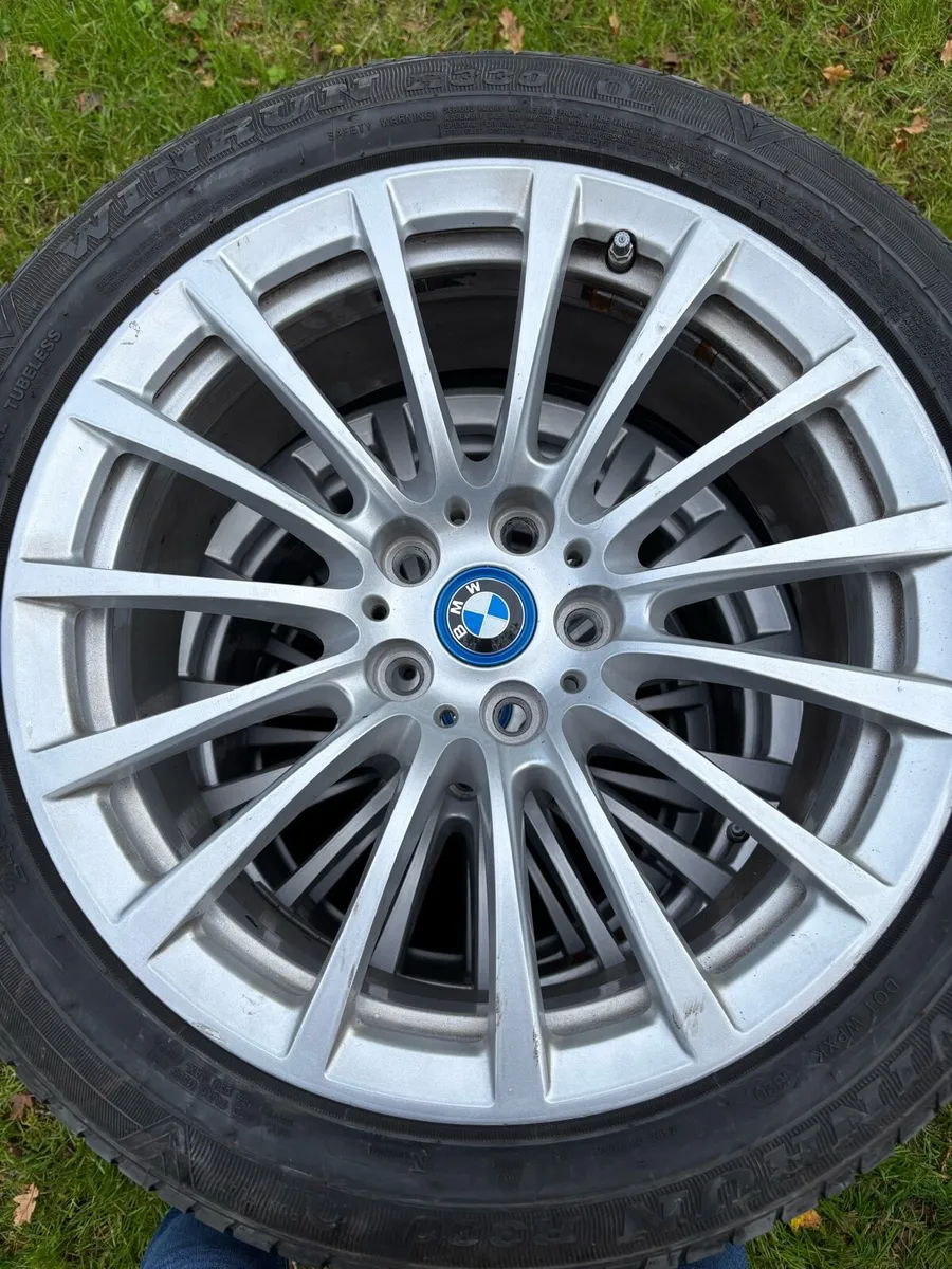 BMW GENUINE ALLOYS 18” - Image 3