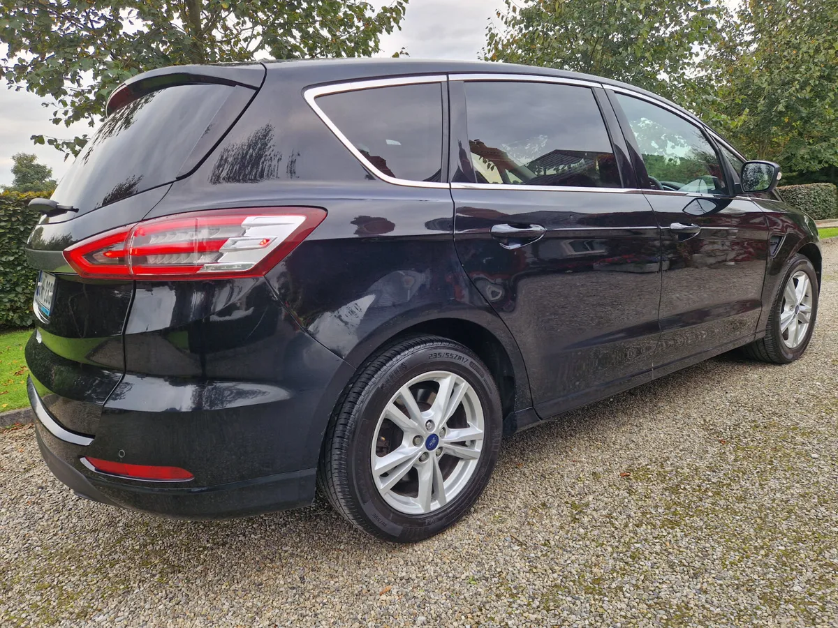 Ford S-Max Titanium 7 SEATS ,2YR WARRANTY, SUPERB - Image 4