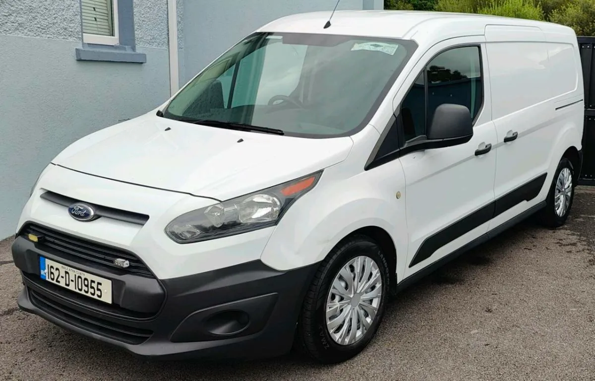 162 Ford Transit Connect NEW CVRT & TAX - Image 3