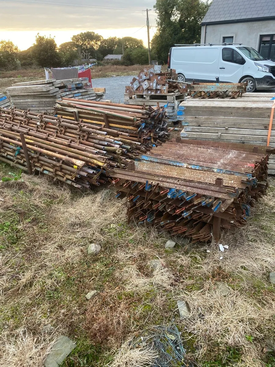 Scaffolding for sale - Image 1