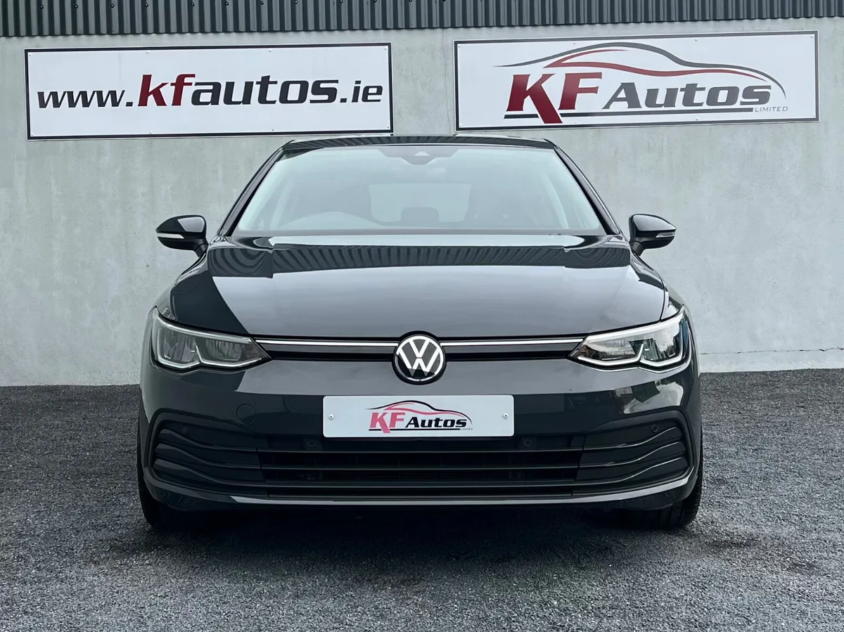 Volkswagen Golf Life 2.0TDI 6 Speed Manual 115bhp - Image 2