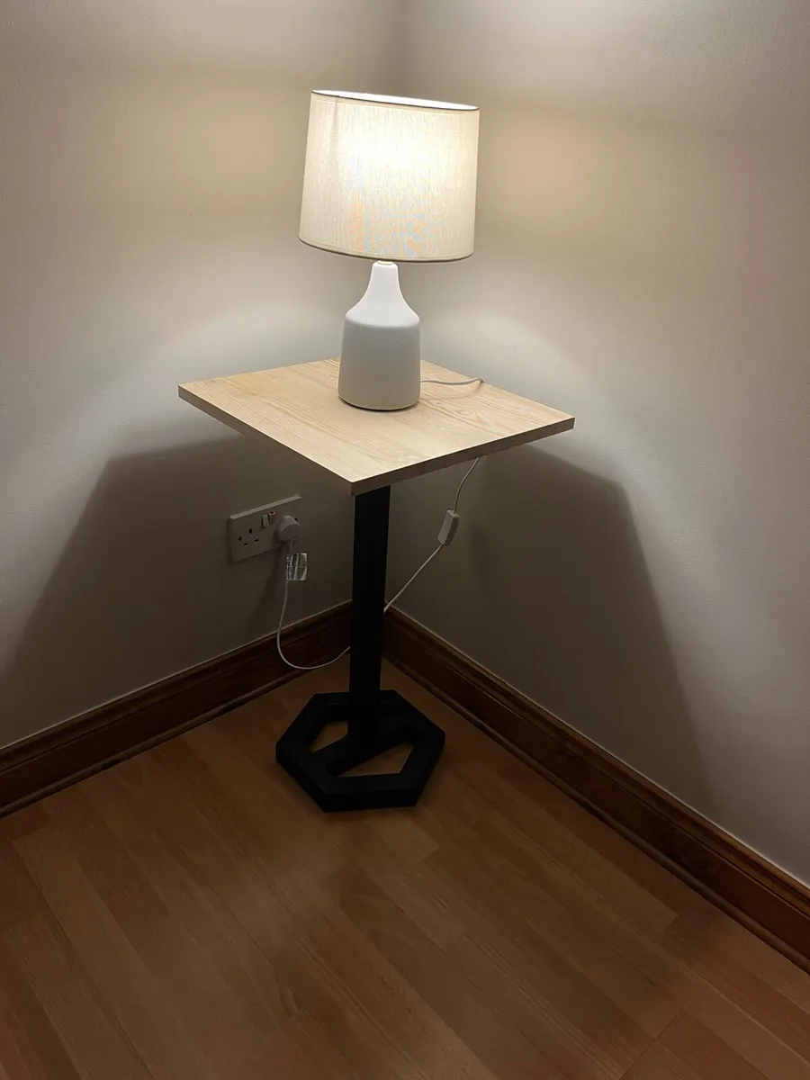 Light stand - Image 2